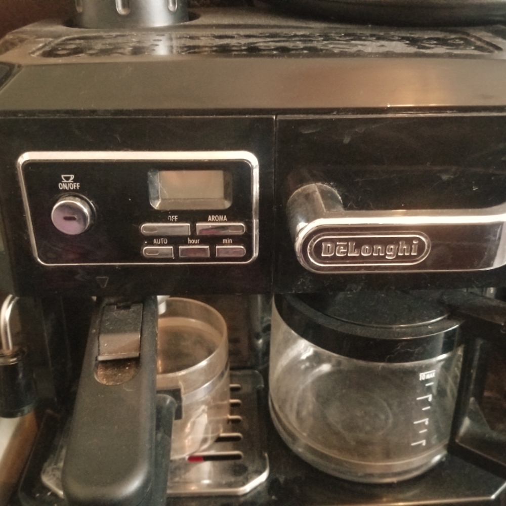 Delonghi Coffee & Esproesso bar